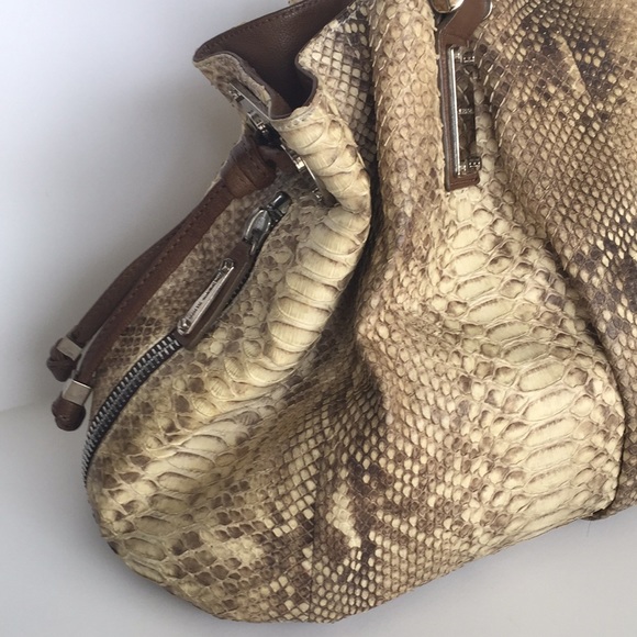 Michael Kors Rehearsal Satchel J020 - Picture 2 of 8